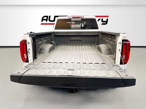 Used 2020 GMC Sierra 2500 SLT image 27