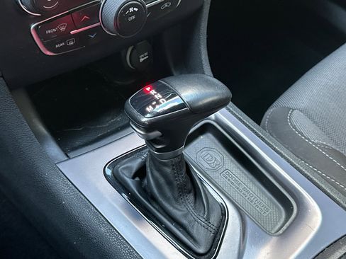 Used 2020 Dodge Charger SXT w/ Blacktop Package image 32