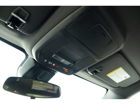 New 2027 GMC Terrain Elevation w/ Elevation Premium Package FWD image 30
