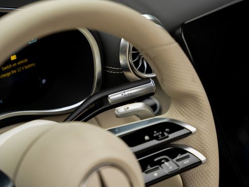 Used 2022 Mercedes-Benz SL 55 AMG 4MATIC image 61