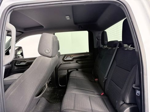 Used 2024 Chevrolet Silverado 2500 LT w/ Convenience Package image 22