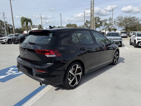 New 2026 Volkswagen GTI SE image 3