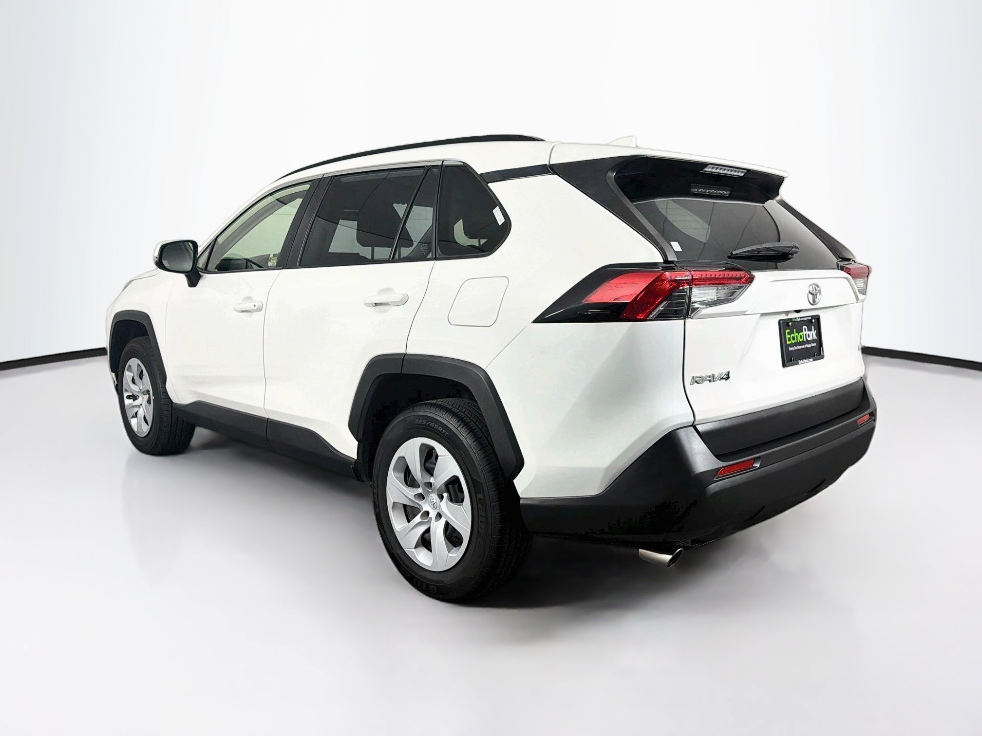 Used 2020 Toyota RAV4 LE w/ Carpet Mat Package FWD image 5