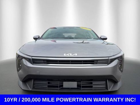 Used 2025 Kia K4 FWD image 8