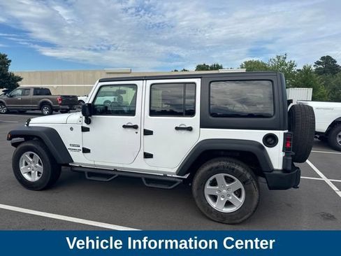 Used 2016 Jeep Wrangler Unlimited Sport w/ Quick Order Package 24S AWD/4WD image 14