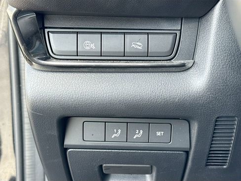 Used 2025 MAZDA CX-30 AWD 2.5 S w/ Preferred Package image 11