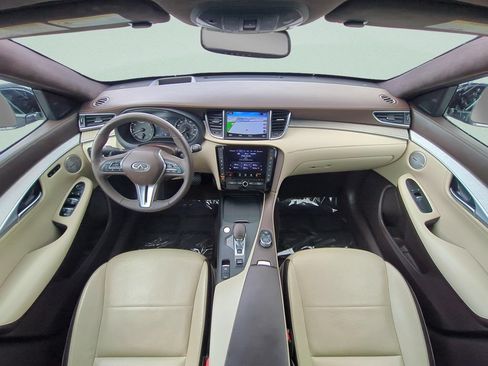 Used 2019 INFINITI QX50 Essential w/ Sensory Package FWD image 14
