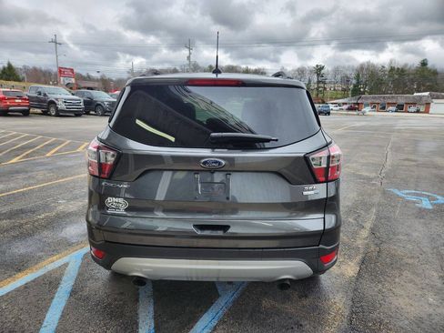 Used 2018 Ford Escape SEL image 5