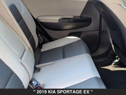 Used 2019 Kia Sportage EX w/ EX Sport Appearance Package AWD/4WD image 32