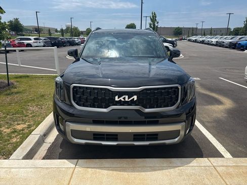 Used 2023 Kia Telluride EX X-Line AWD/4WD image 2
