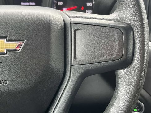 Certified 2024 Chevrolet Silverado 2500 Custom w/ Custom Value Package image 19