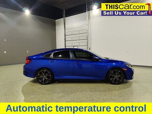 Used 2020 Honda Civic Sport image 8