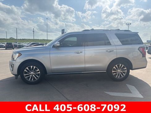 Used 2018 Ford Expedition Limited w/ Equipment Group 301A RWD image 17
