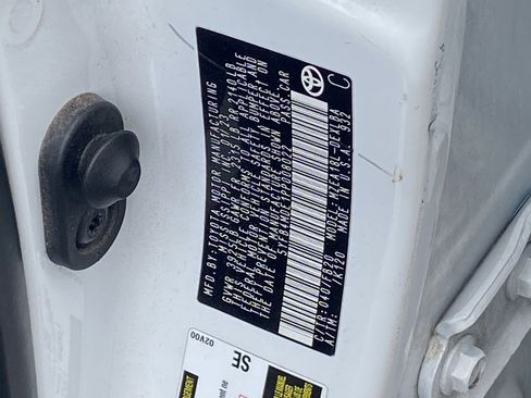 Certified 2023 Toyota Corolla LE FWD image 9