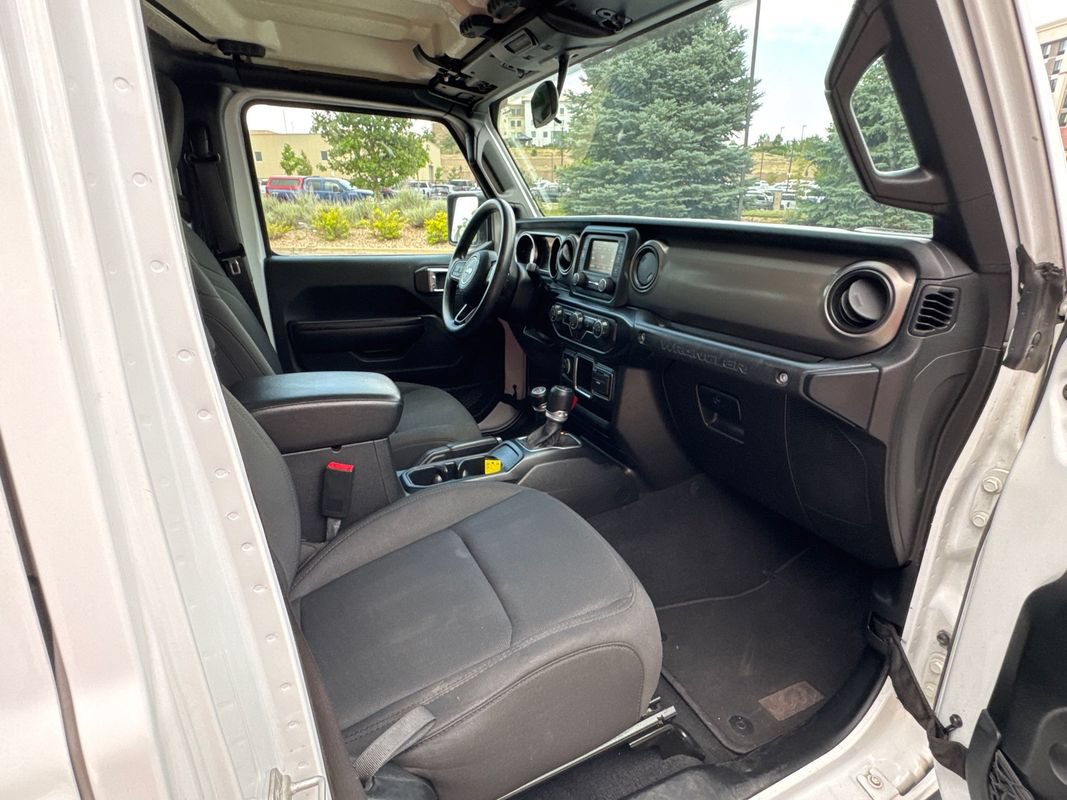 Used 2020 Jeep Wrangler Unlimited Sport AWD/4WD image 16