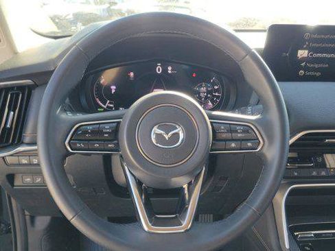 Certified 2025 MAZDA CX-70 Plug-In Hybrid w/ Premium Pkg image 24