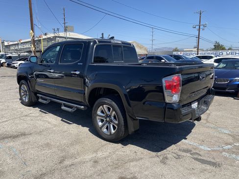 Used 2016 Toyota Tacoma Limited w/ Towing Package RWD image 11