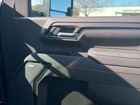 New 2026 GMC Sierra 2500 AT4 image 23
