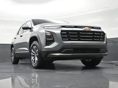 Used 2025 Chevrolet Equinox LT FWD image 31