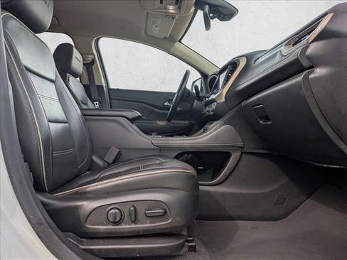 Used 2023 GMC Acadia Denali image 20