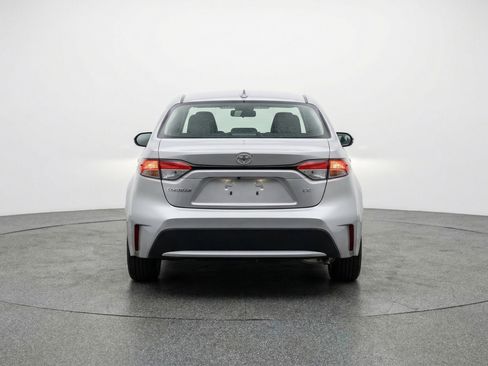 Used 2025 Toyota Corolla LE FWD image 7
