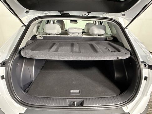 Used 2025 Hyundai Kona SEL AWD/4WD image 16