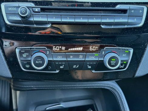 Used 2017 BMW X1 xDrive28i AWD/4WD image 17