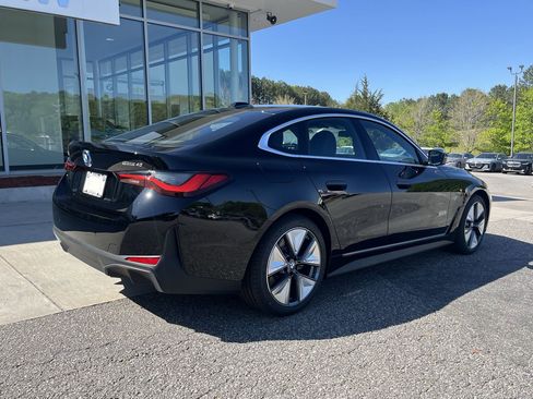 Used 2025 BMW i4 eDrive40 w/ Parking Assistance Package image 8