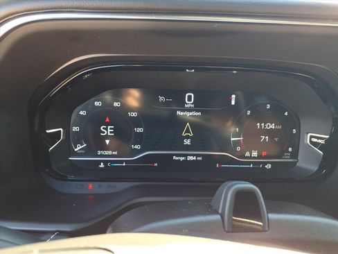 Used 2023 GMC Yukon Denali Ultimate image 24