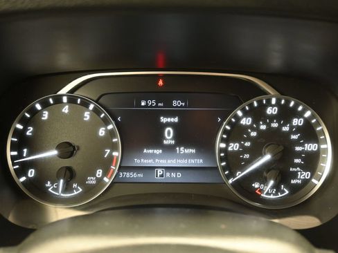 Used 2022 Nissan Frontier SV RWD image 21