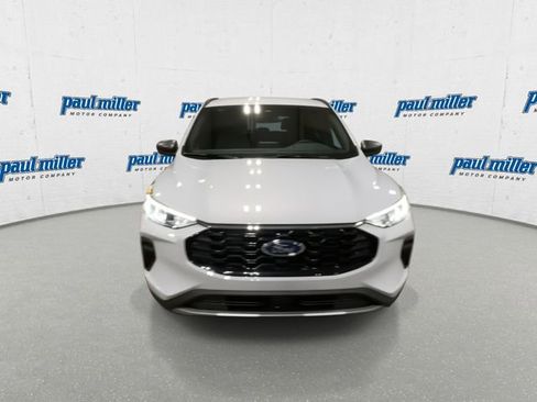 New 2026 Ford Escape ST-Line w/ Cold Weather Package AWD/4WD image 3