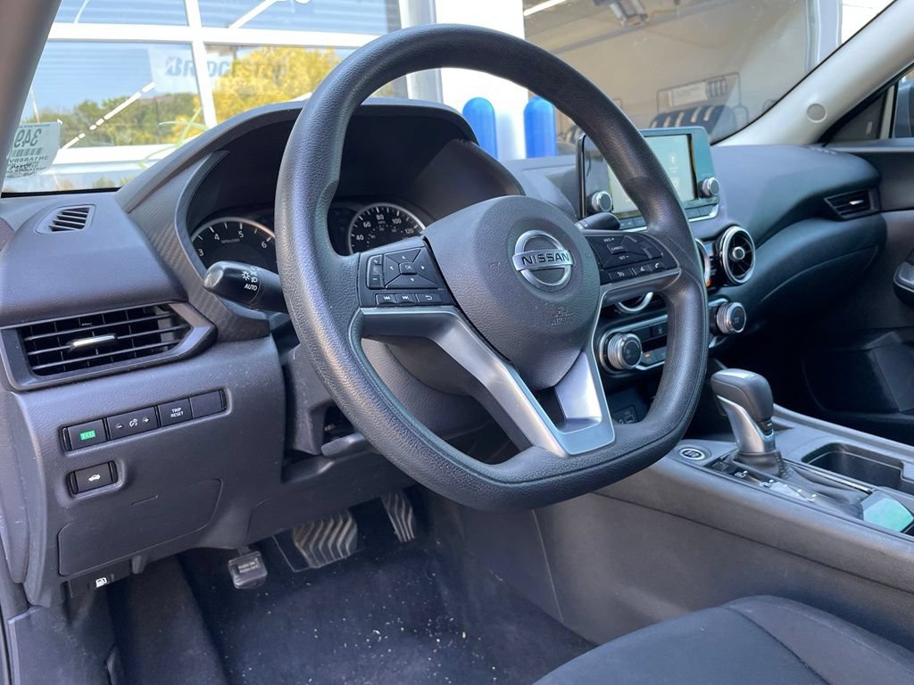 Used 2023 Nissan Sentra S FWD image 9
