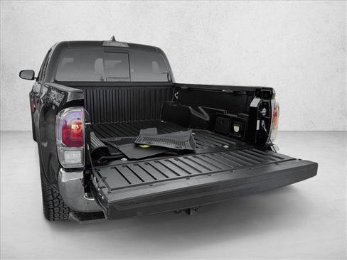 Certified 2023 Toyota Tacoma TRD Off-Road AWD/4WD image 6