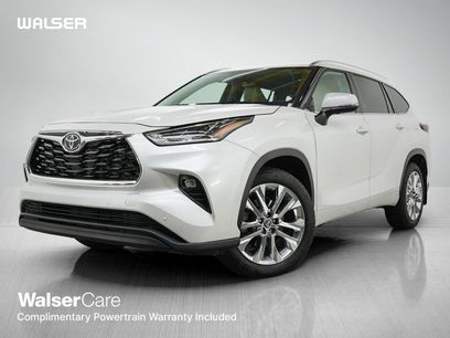 Used 2025 Toyota Highlander Limited