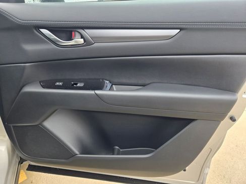 New 2025 MAZDA CX-5 AWD 2.5 S w/ Preferred Package image 7