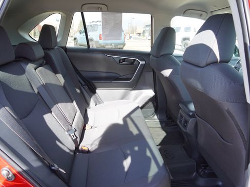 Certified 2025 Toyota RAV4 LE image 25