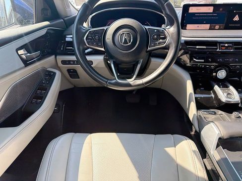 Used 2023 Acura MDX SH-AWD w/ Technology Package image 17