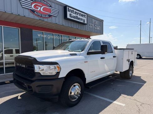 Used 2022 RAM 3500 Tradesman AWD/4WD image 1