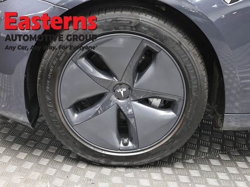 Used 2020 Tesla Model 3 Long Range AWD/4WD image 25