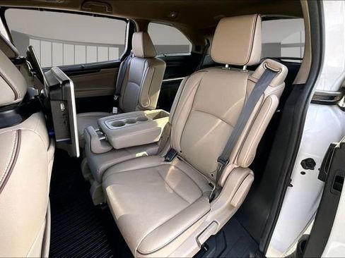 Certified 2024 Honda Odyssey Elite image 20