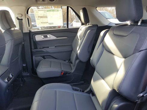 New 2026 Ford Explorer Active w/ Active Comfort Package image 26