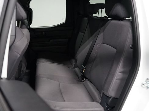 Certified 2025 Toyota Tacoma SR5 AWD/4WD image 30