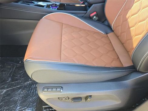 New 2026 Volkswagen Tiguan SEL R-Line image 14