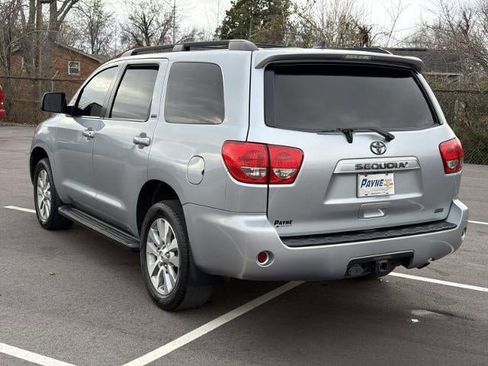 Used 2015 Toyota Sequoia SR5 w/ Sport Appearance Package image 26