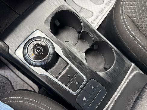 Used 2025 Ford Escape Active image 31