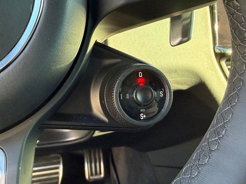 Used 2022 Porsche Cayenne Turbo image 26