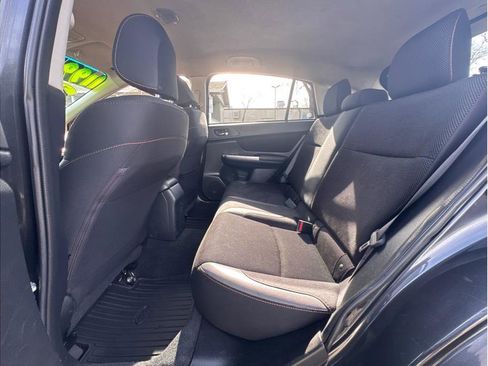 Used 2016 Subaru Crosstrek 2.0i Premium image 13