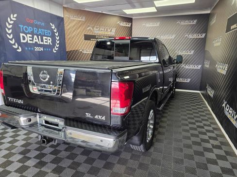 Used 2012 Nissan Titan SV image 15