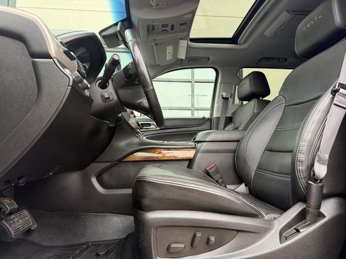 Used 2016 GMC Yukon Denali w/ Open Road Package image 11