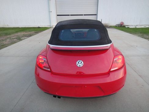 Used 2016 Volkswagen Beetle 1.8T S image 27